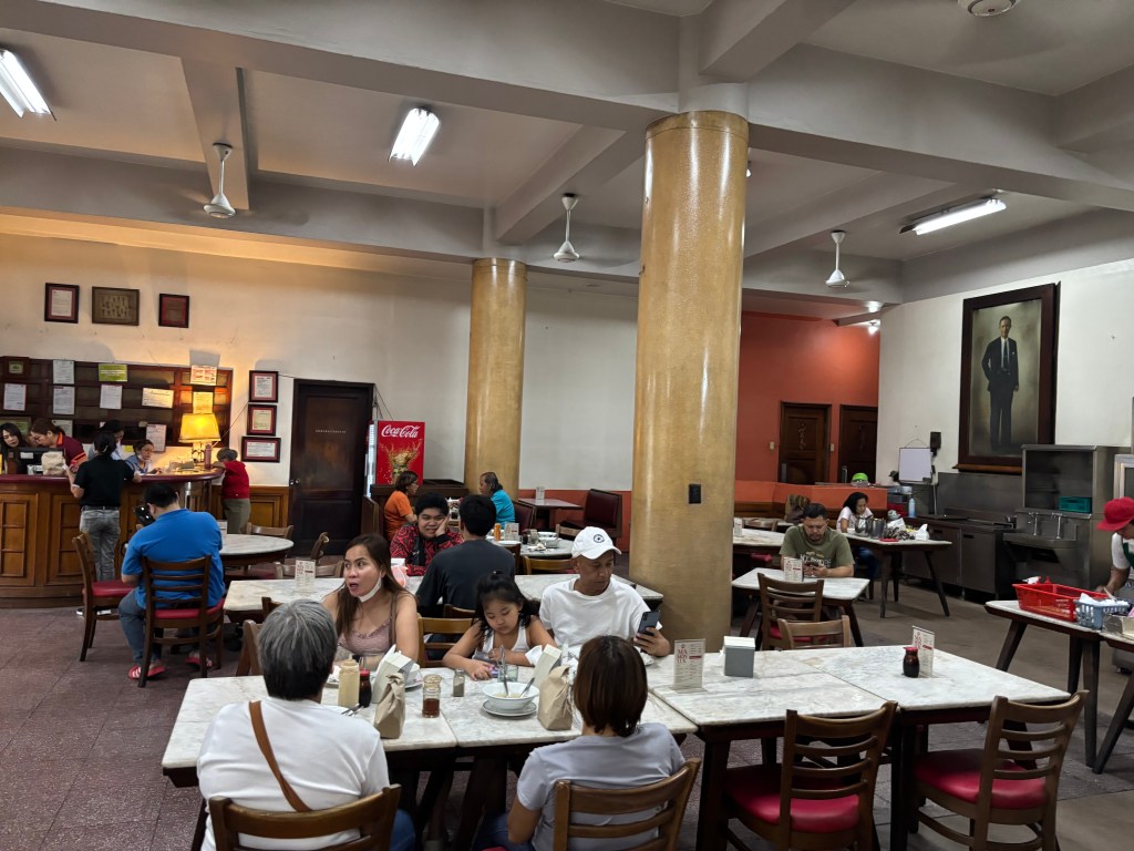 Ma Mon Luk Restaurant Interior